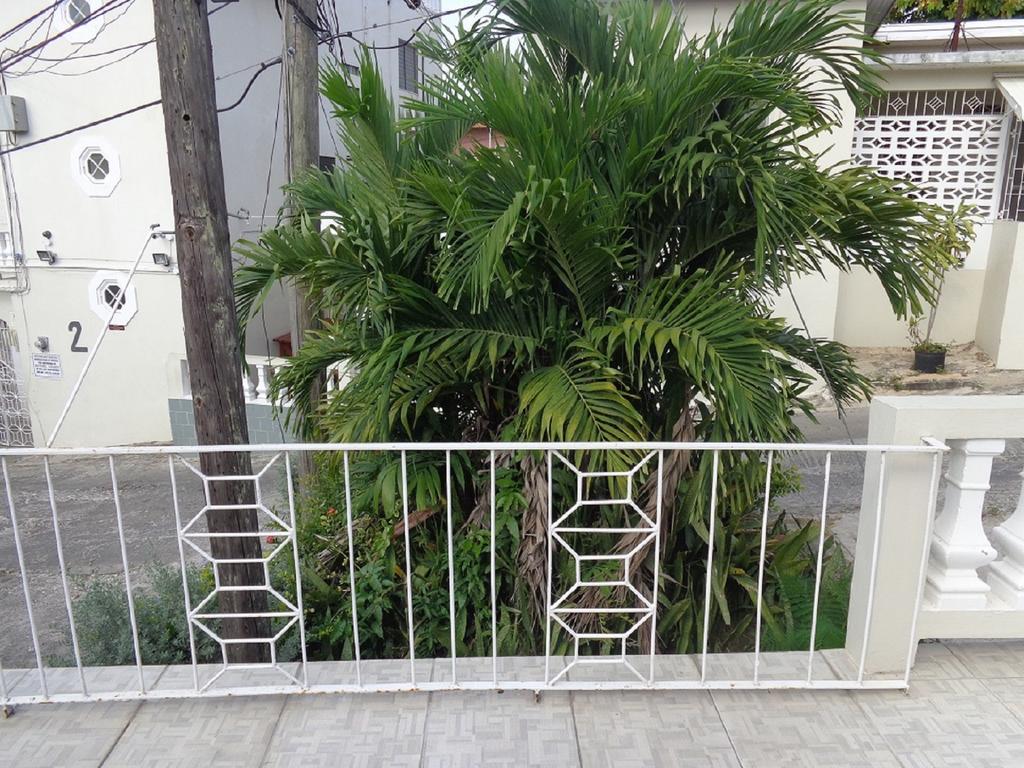 Bethel Court Guesthouse Montego Bay Exterior foto